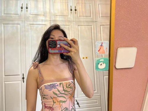穿泳衣的女孩,永遠(yuǎn)18歲